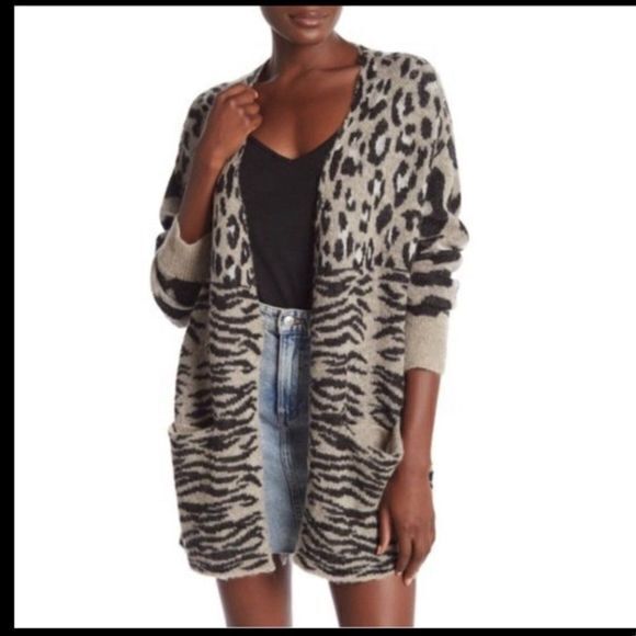 Wildfox Wool Alpaca Blend Avani Animal Print Oversized Cardigan Sweater Size M - Picture 3 of 9